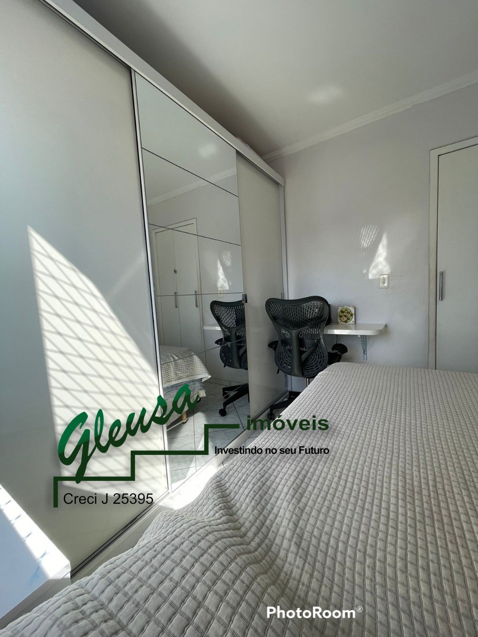 Apartamento à venda com 2 quartos, 49m² - Foto 18