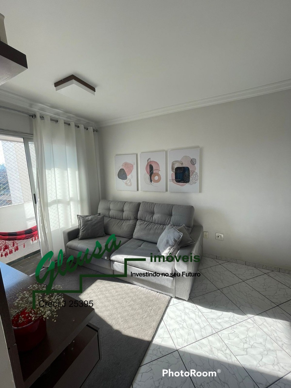 Apartamento à venda com 2 quartos, 49m² - Foto 4