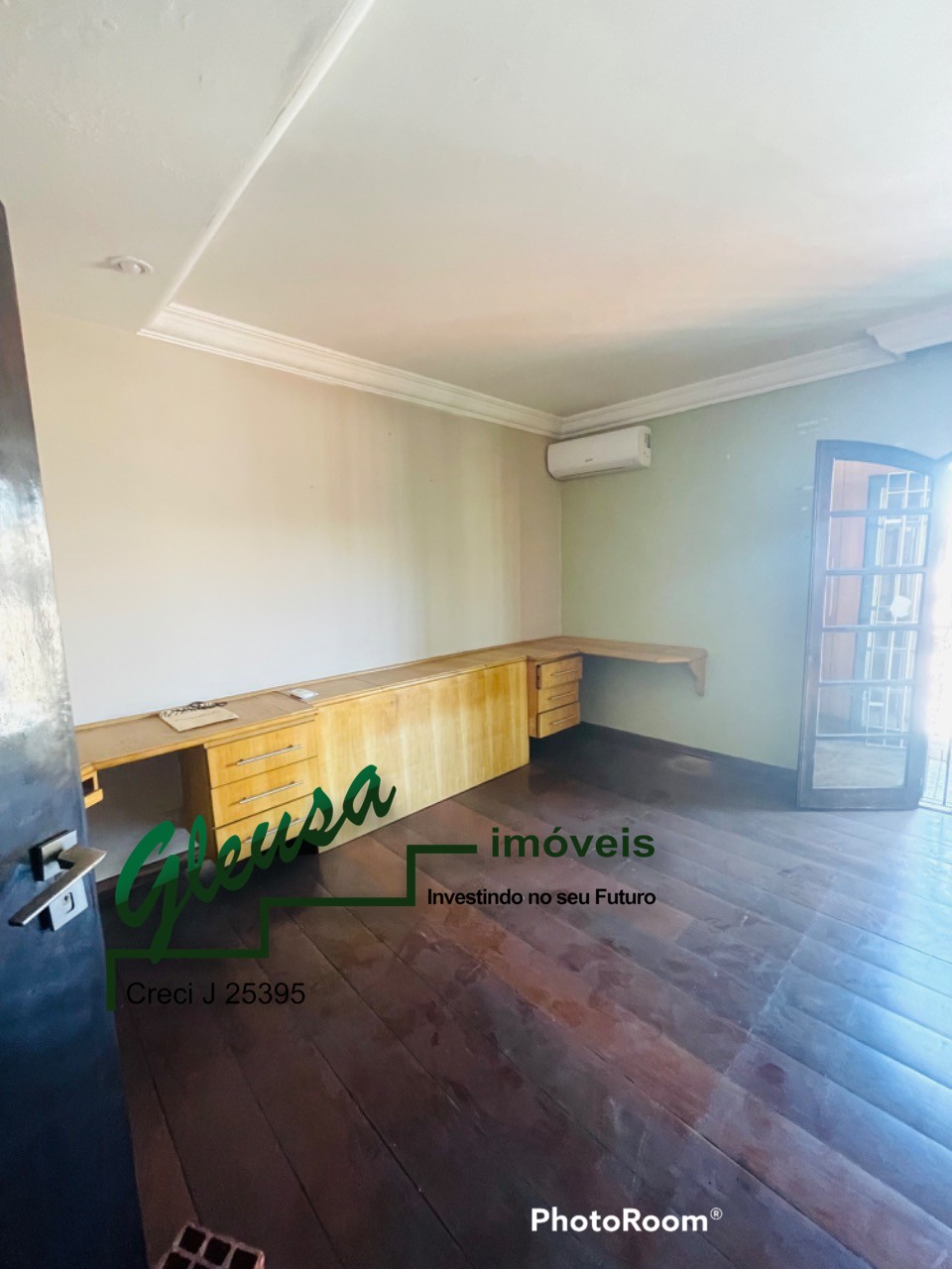 Casa à venda com 3 quartos, 325m² - Foto 34