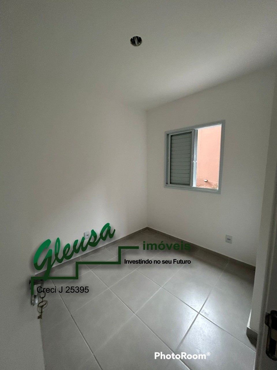 Apartamento para alugar com 2 quartos, 40m² - Foto 11