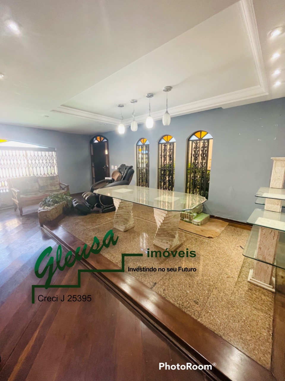Casa à venda com 3 quartos, 325m² - Foto 19