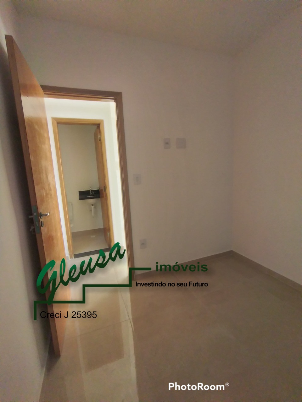 Apartamento à venda com 2 quartos, 40m² - Foto 10