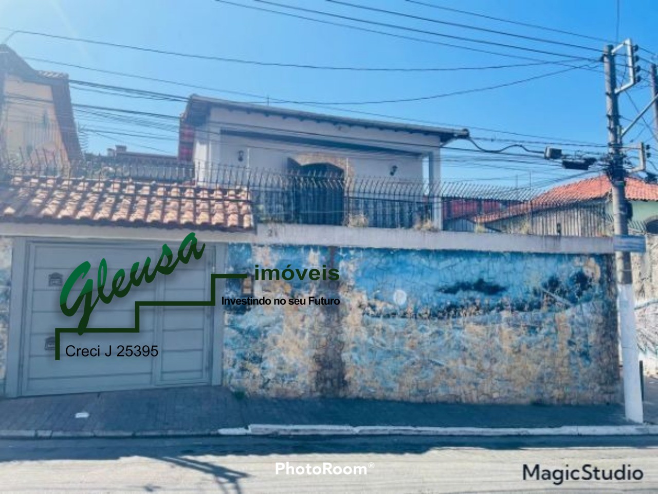 Casa à venda com 3 quartos, 325m² - Foto 1