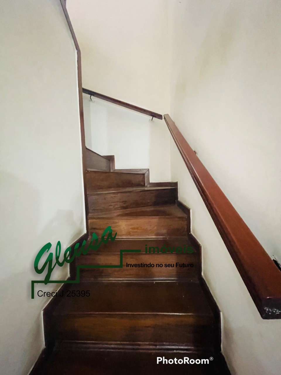 Casa à venda com 3 quartos, 325m² - Foto 23