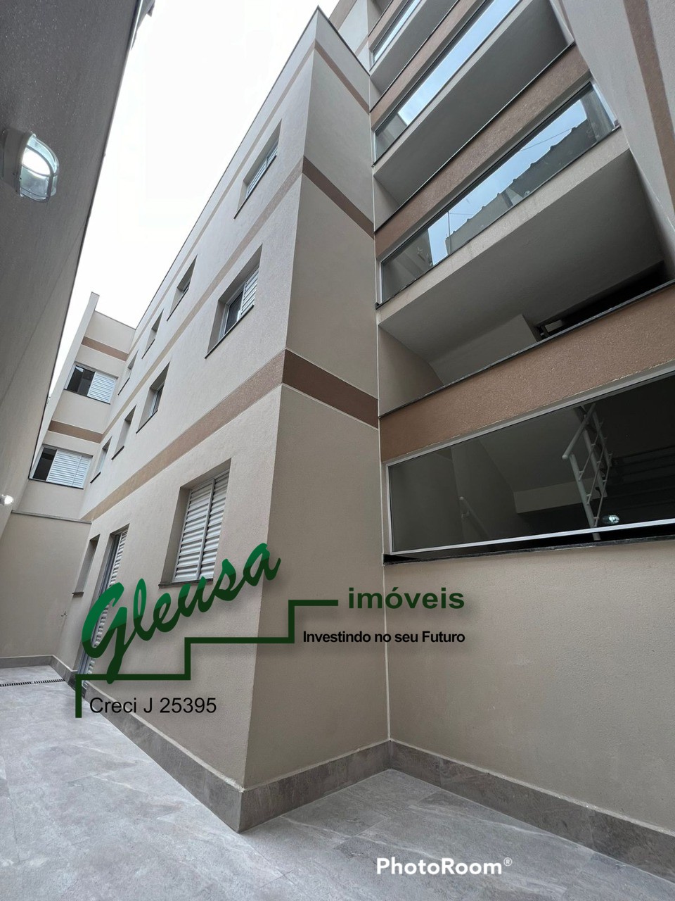 Apartamento à venda com 2 quartos, 32m² - Foto 3