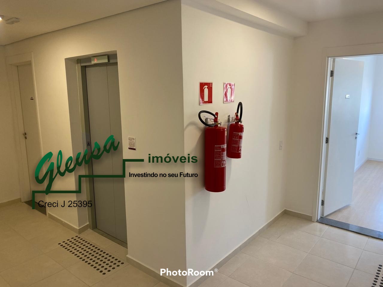 Apartamento à venda com 2 quartos, 35m² - Foto 10