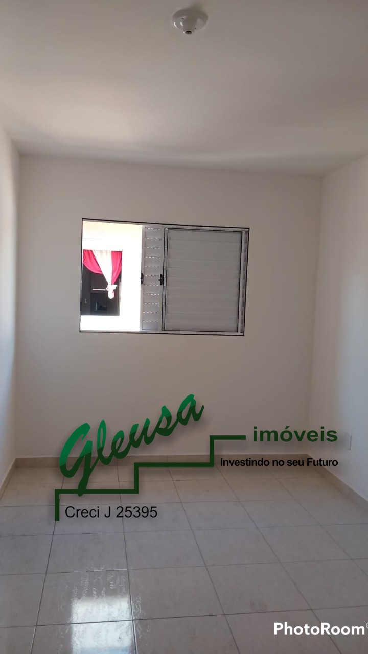 Casa para alugar com 2 quartos, 80m² - Foto 13