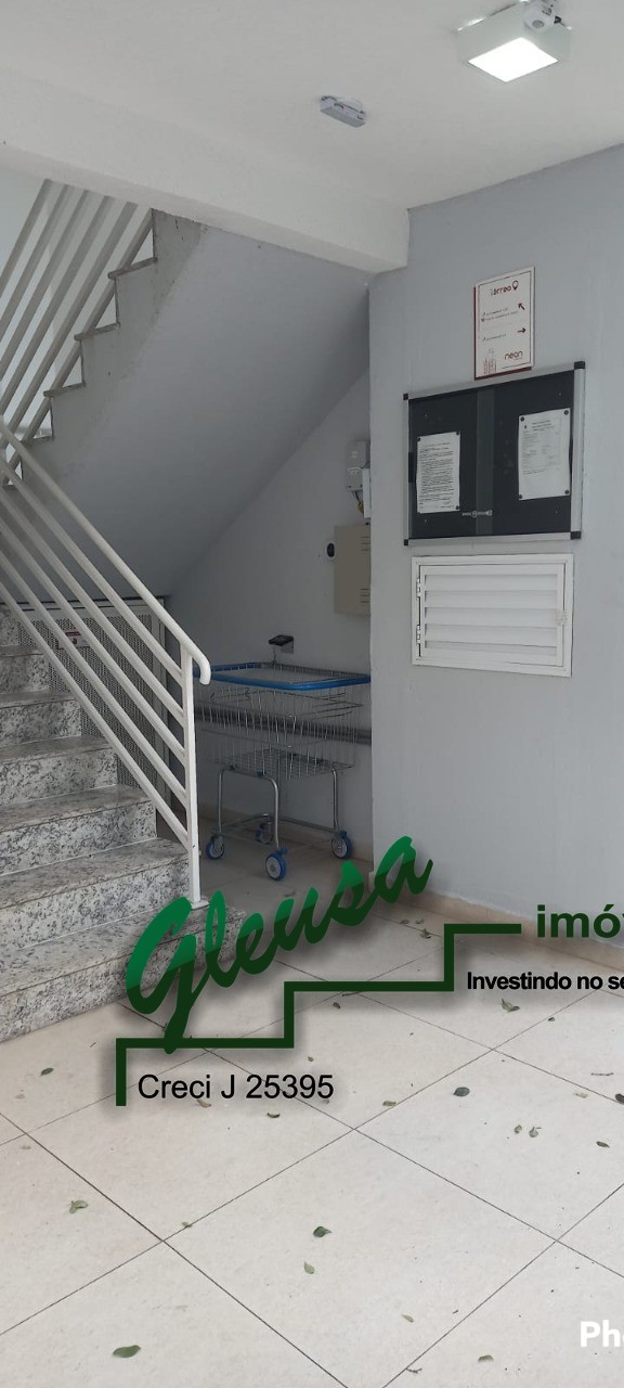 Apartamento à venda com 2 quartos, 37m² - Foto 17