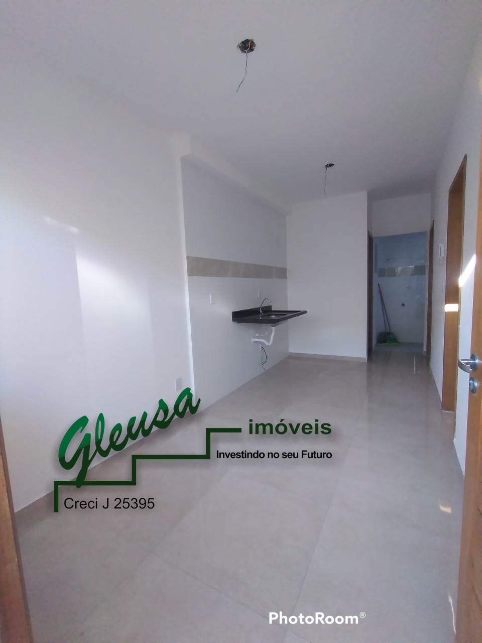 Apartamento à venda com 2 quartos, 40m² - Foto 2