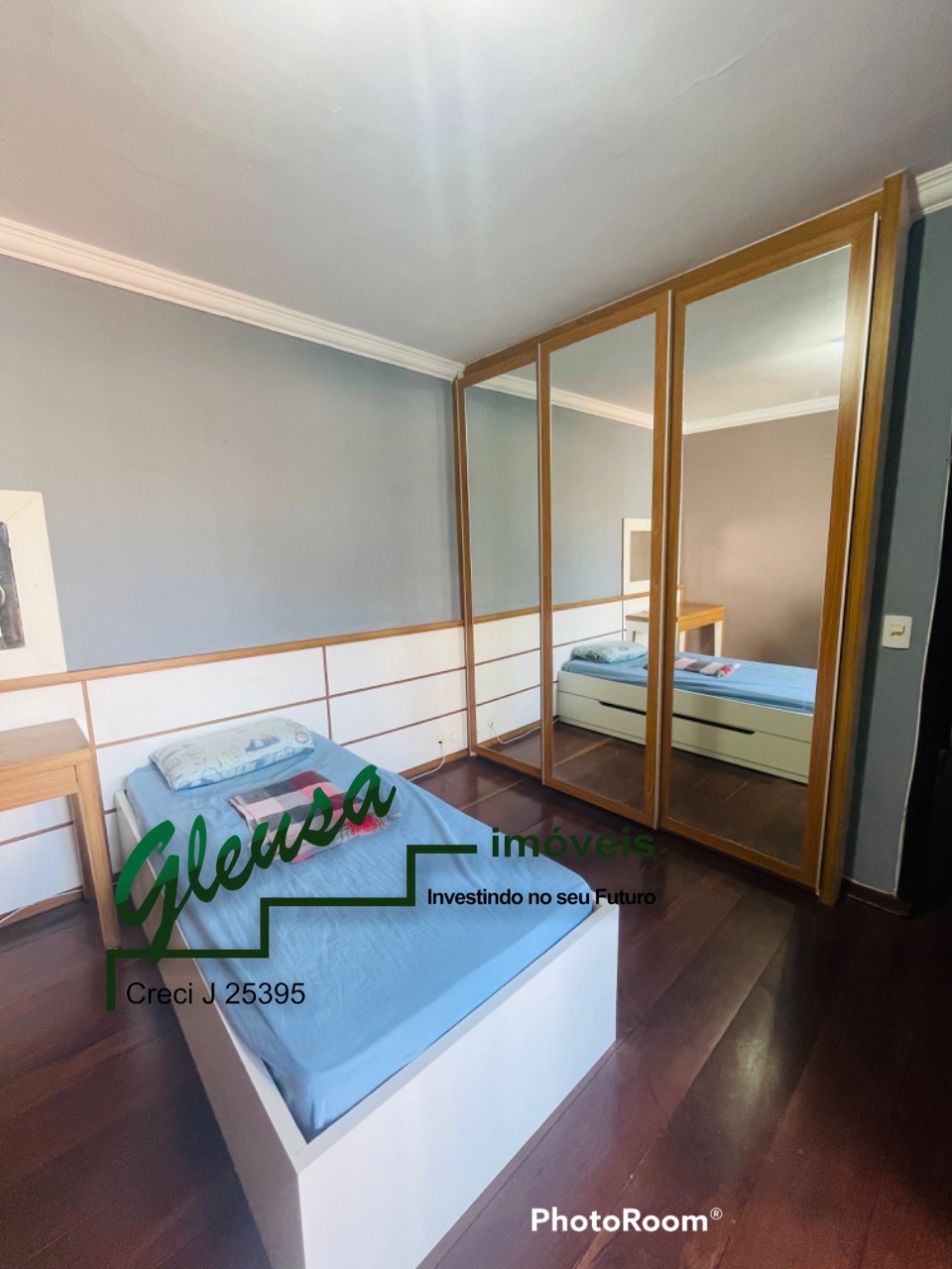Casa à venda com 3 quartos, 325m² - Foto 28