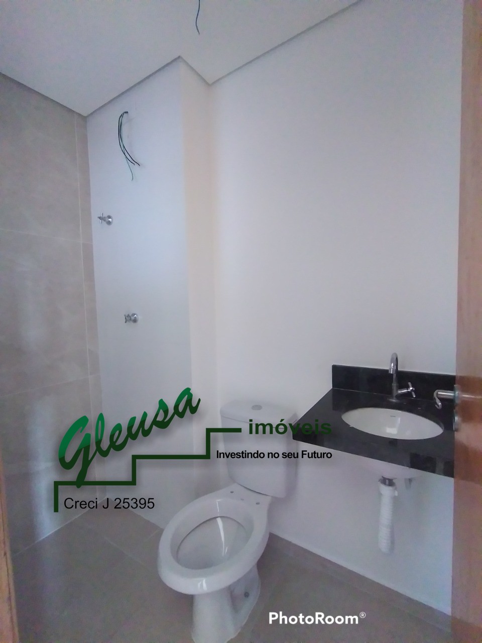 Apartamento à venda com 2 quartos, 40m² - Foto 15