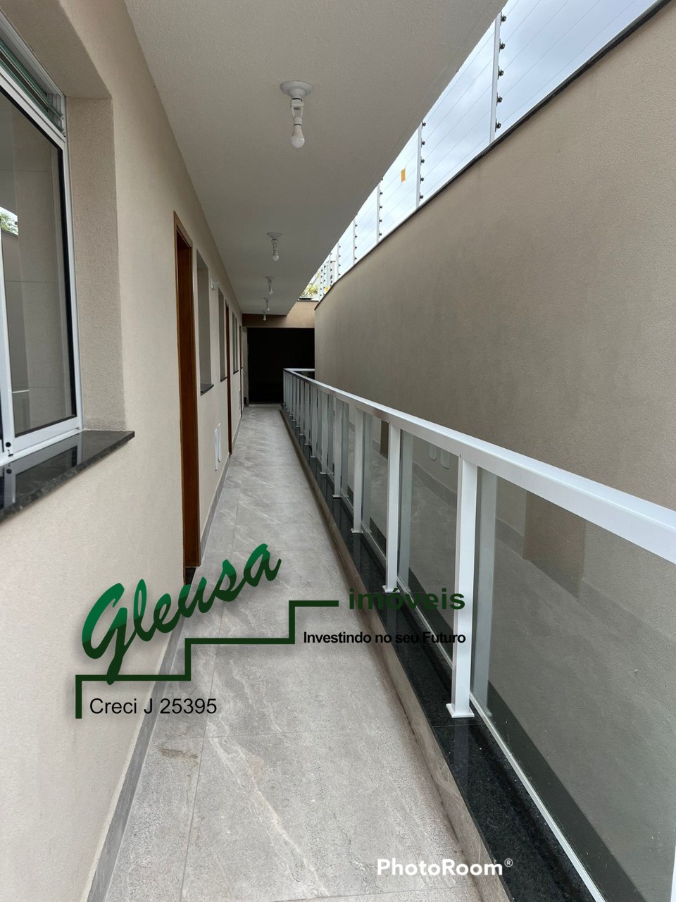 Apartamento à venda com 2 quartos, 32m² - Foto 15