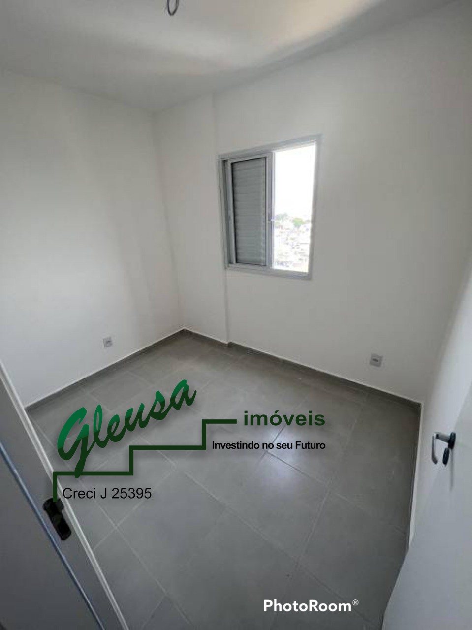 Apartamento para alugar com 2 quartos, 40m² - Foto 12