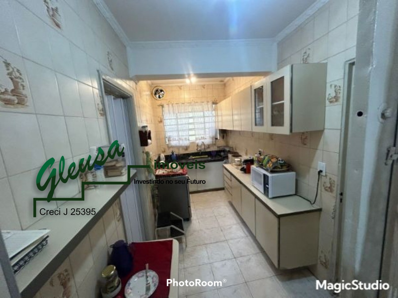 Casa à venda com 3 quartos, 180m² - Foto 11