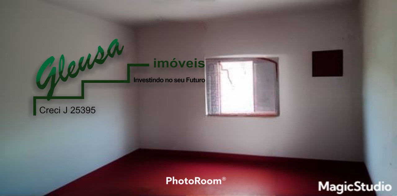 Casa à venda com 4 quartos, 80m² - Foto 17