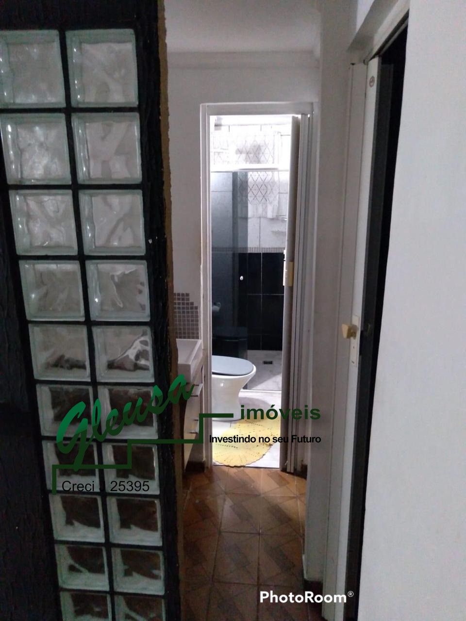 Apartamento à venda com 2 quartos, 42m² - Foto 2