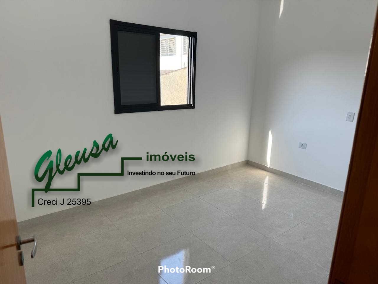 Casa à venda com 3 quartos, 120m² - Foto 10