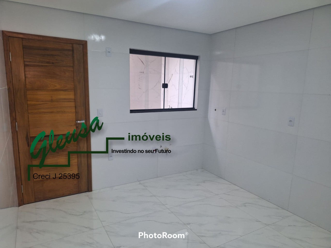 Casa à venda com 3 quartos, 105m² - Foto 14