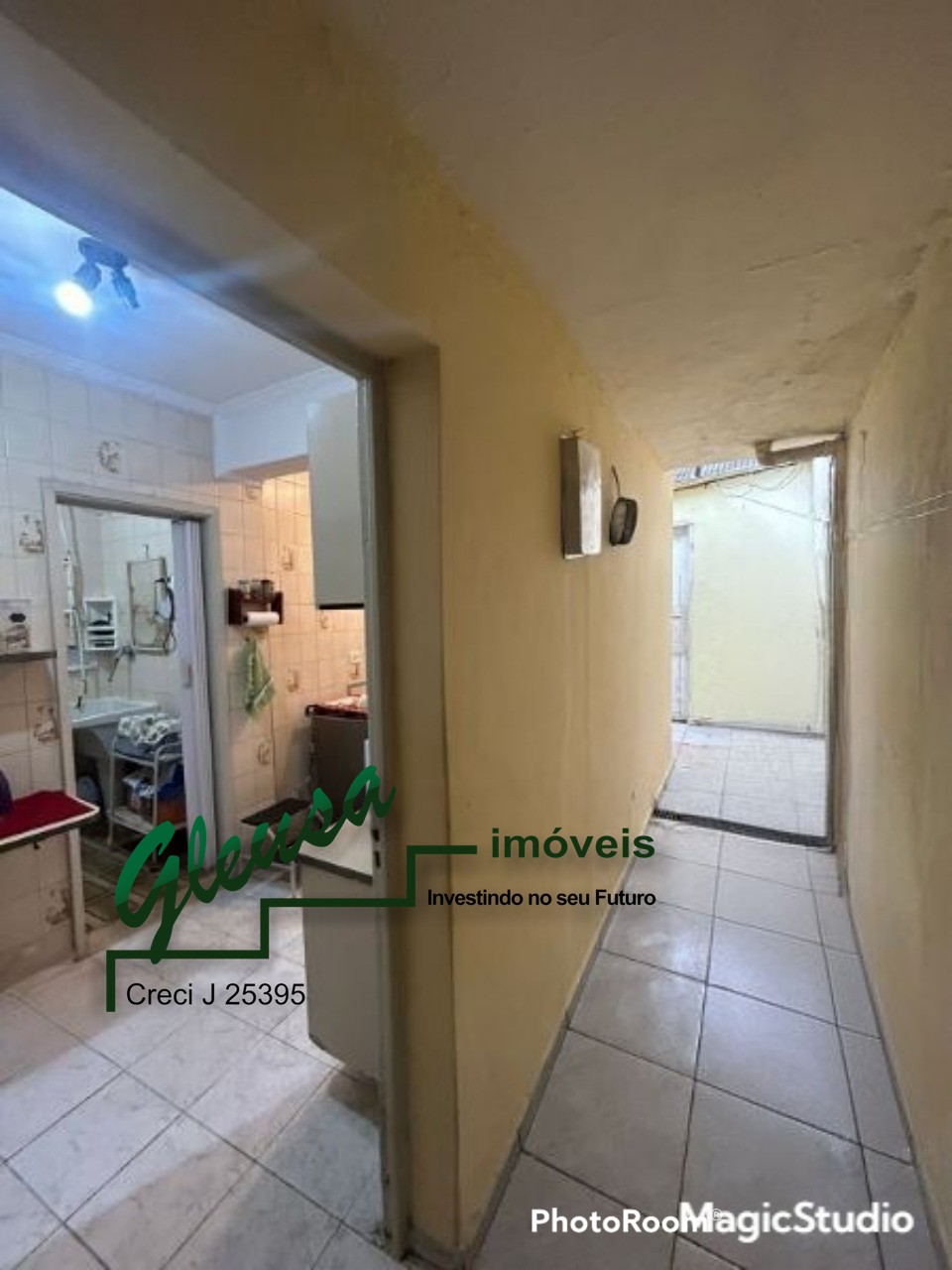 Casa à venda com 3 quartos, 180m² - Foto 25