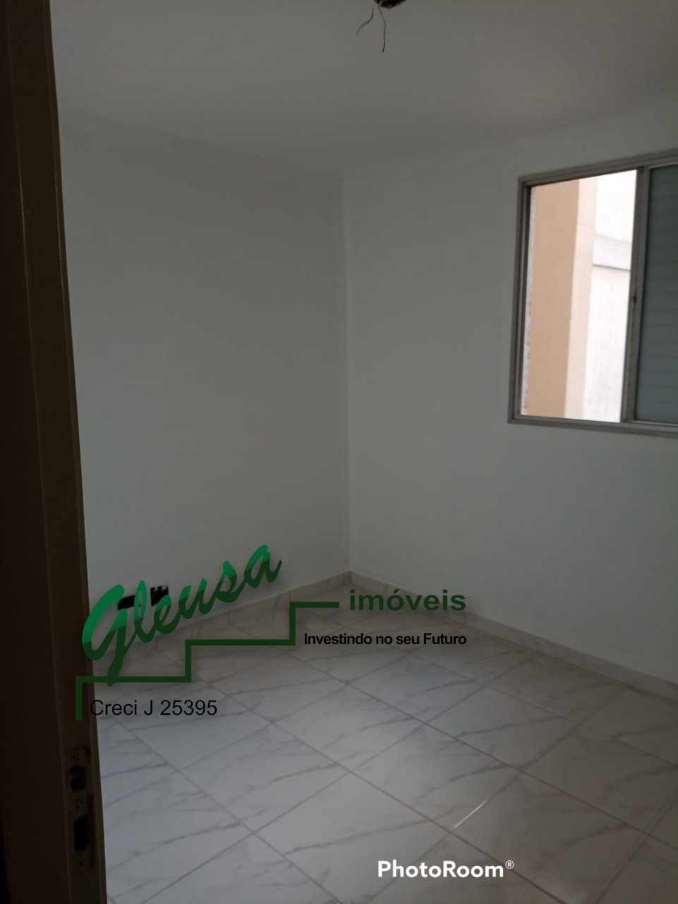 Apartamento à venda com 2 quartos, 56m² - Foto 14