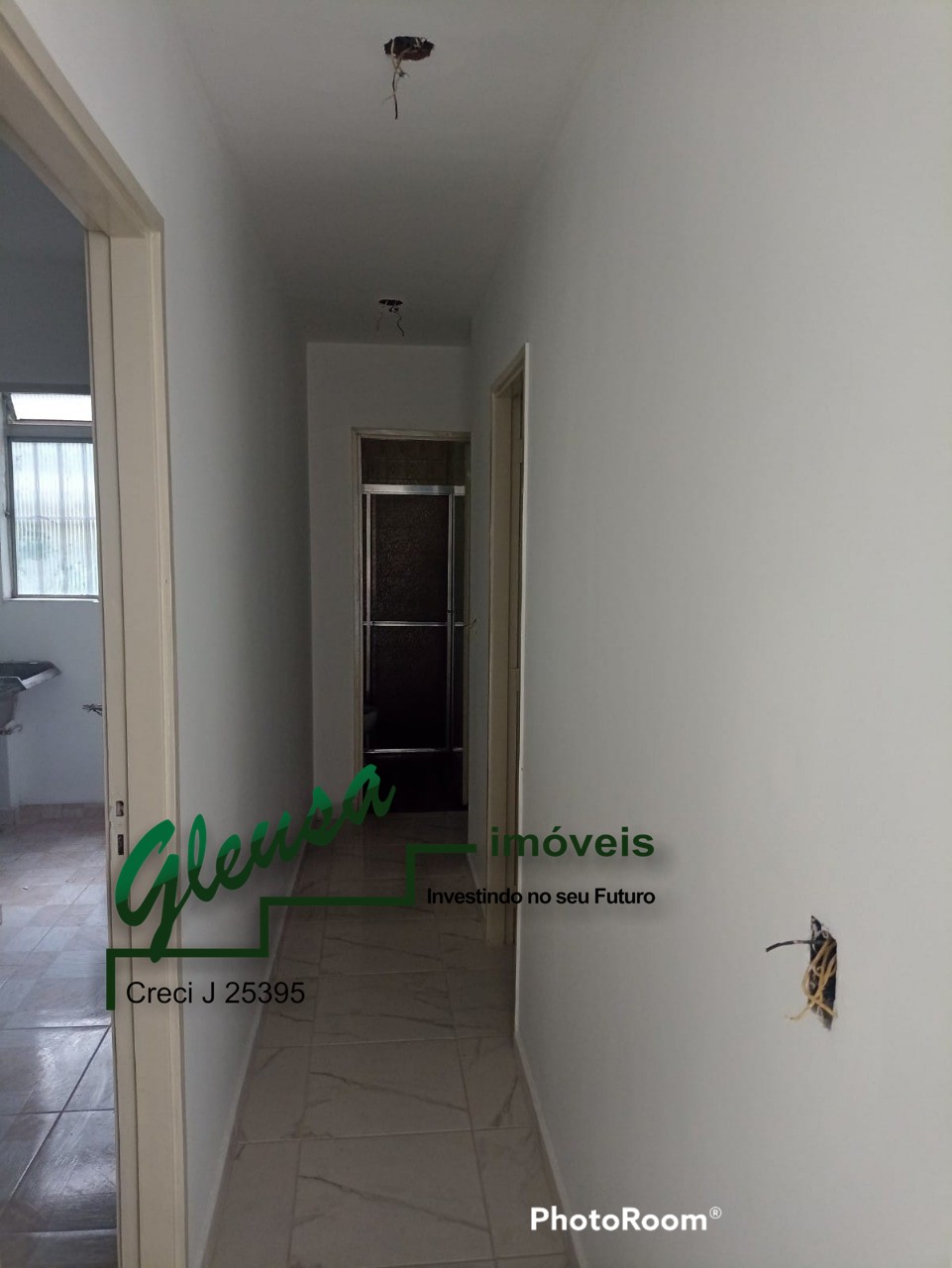 Apartamento à venda com 2 quartos, 56m² - Foto 11