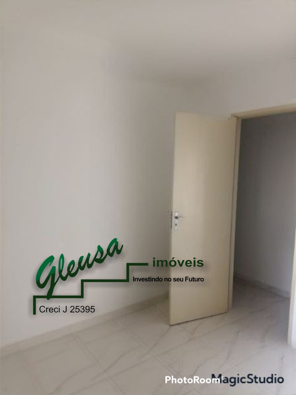 Apartamento à venda com 2 quartos, 56m² - Foto 15