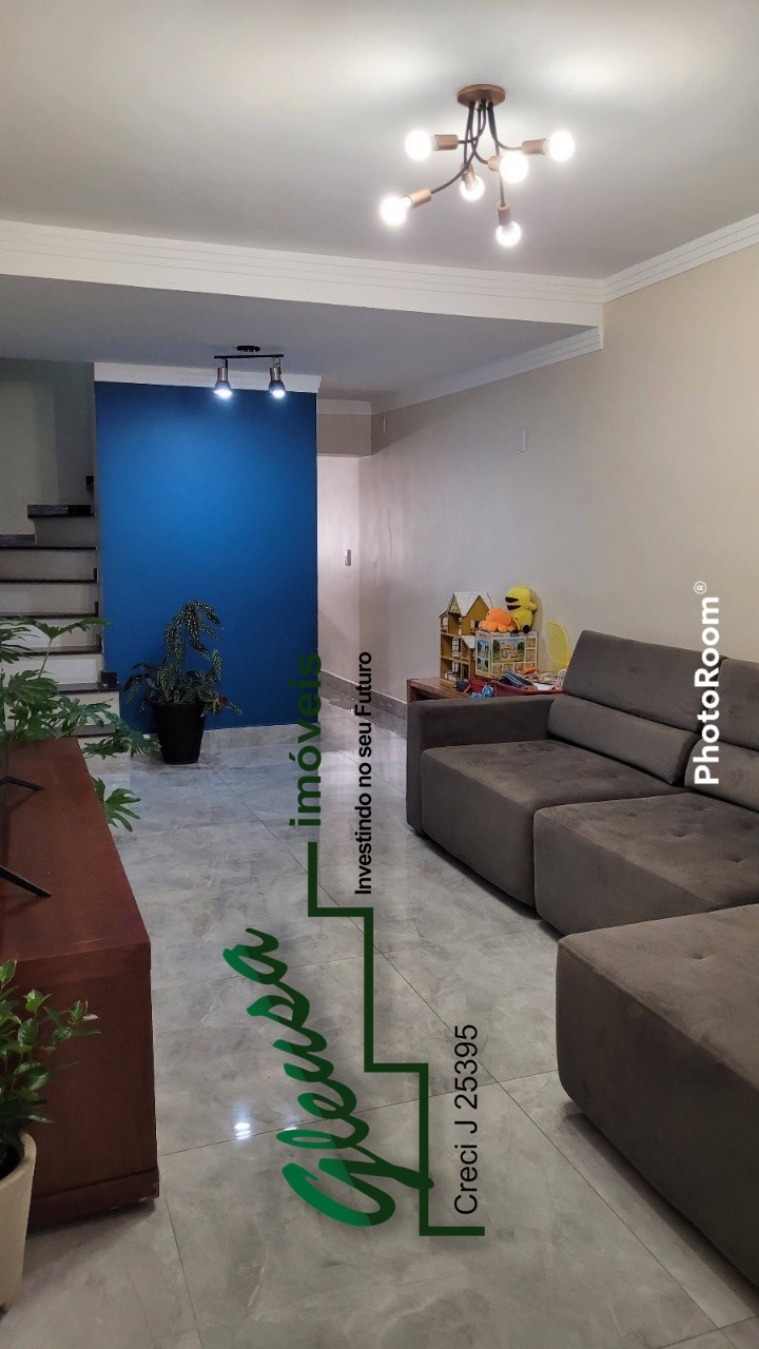 Casa à venda com 3 quartos, 93m² - Foto 3