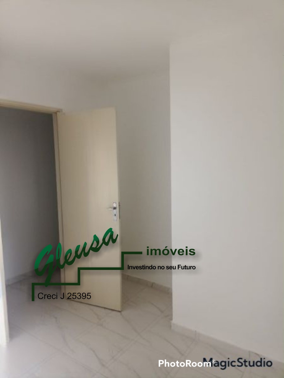 Apartamento à venda com 2 quartos, 56m² - Foto 13