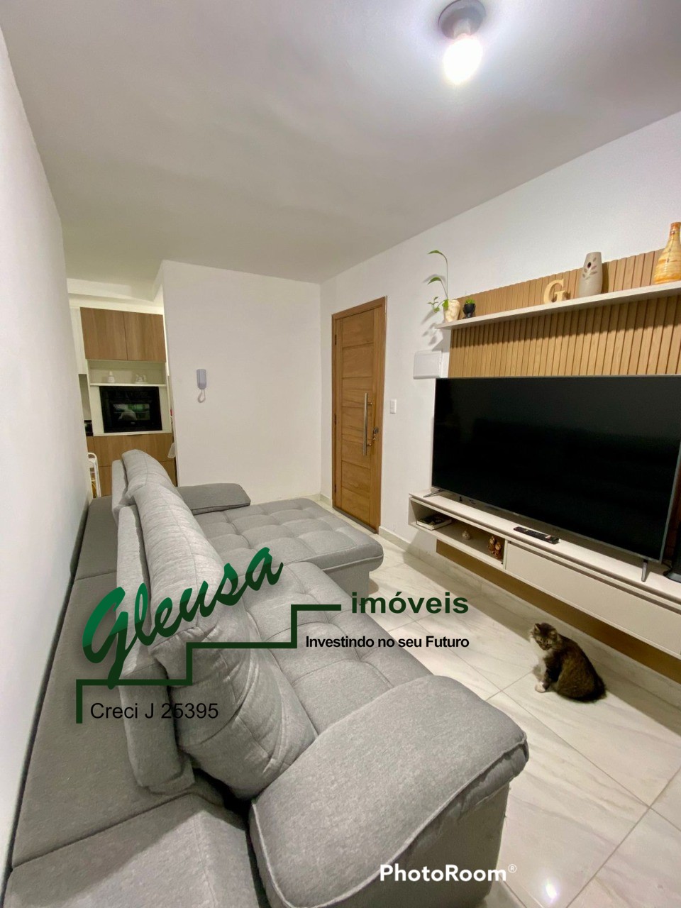 Apartamento à venda com 2 quartos, 41m² - Foto 2