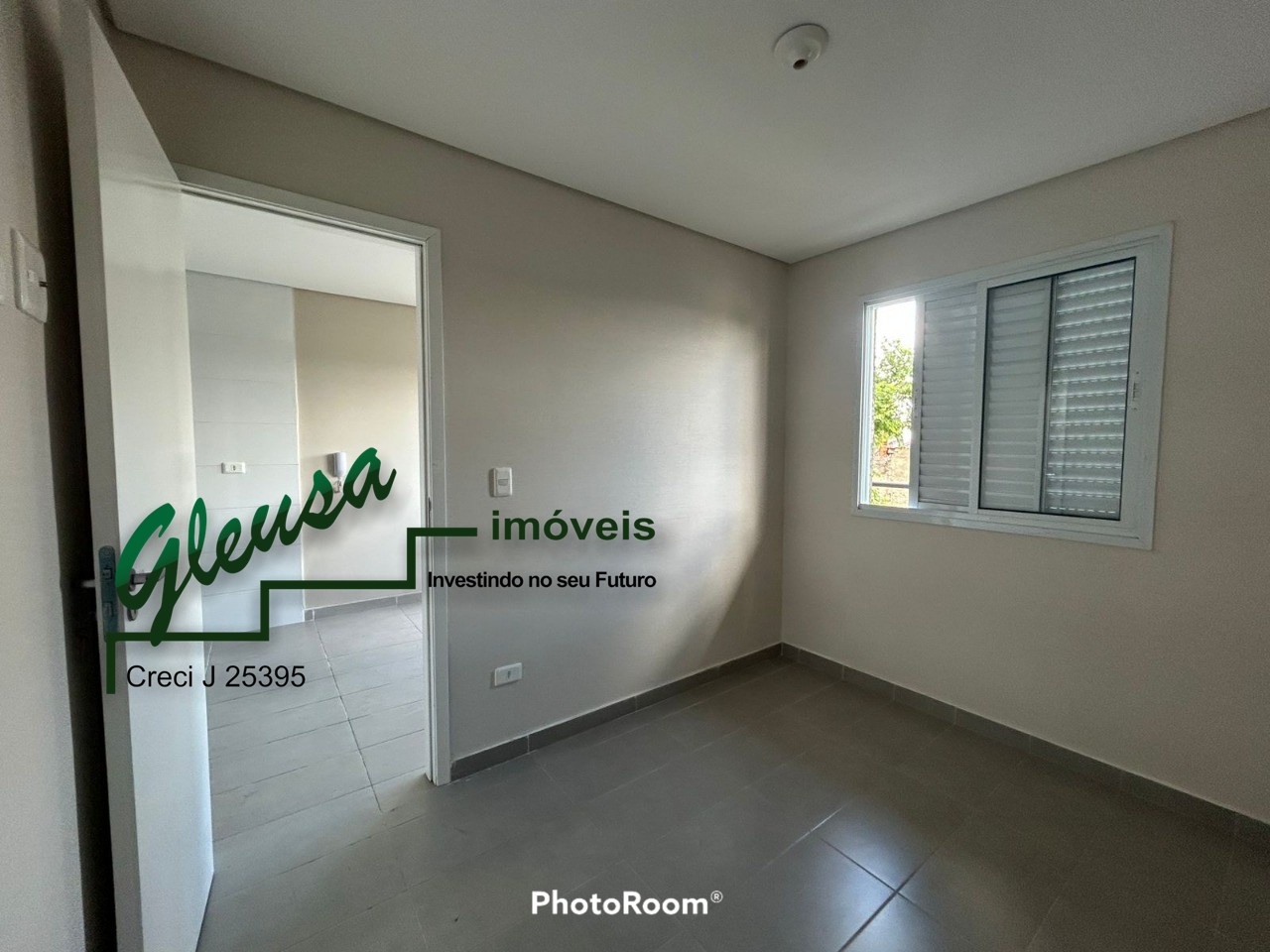 Apartamento à venda com 2 quartos, 44m² - Foto 9