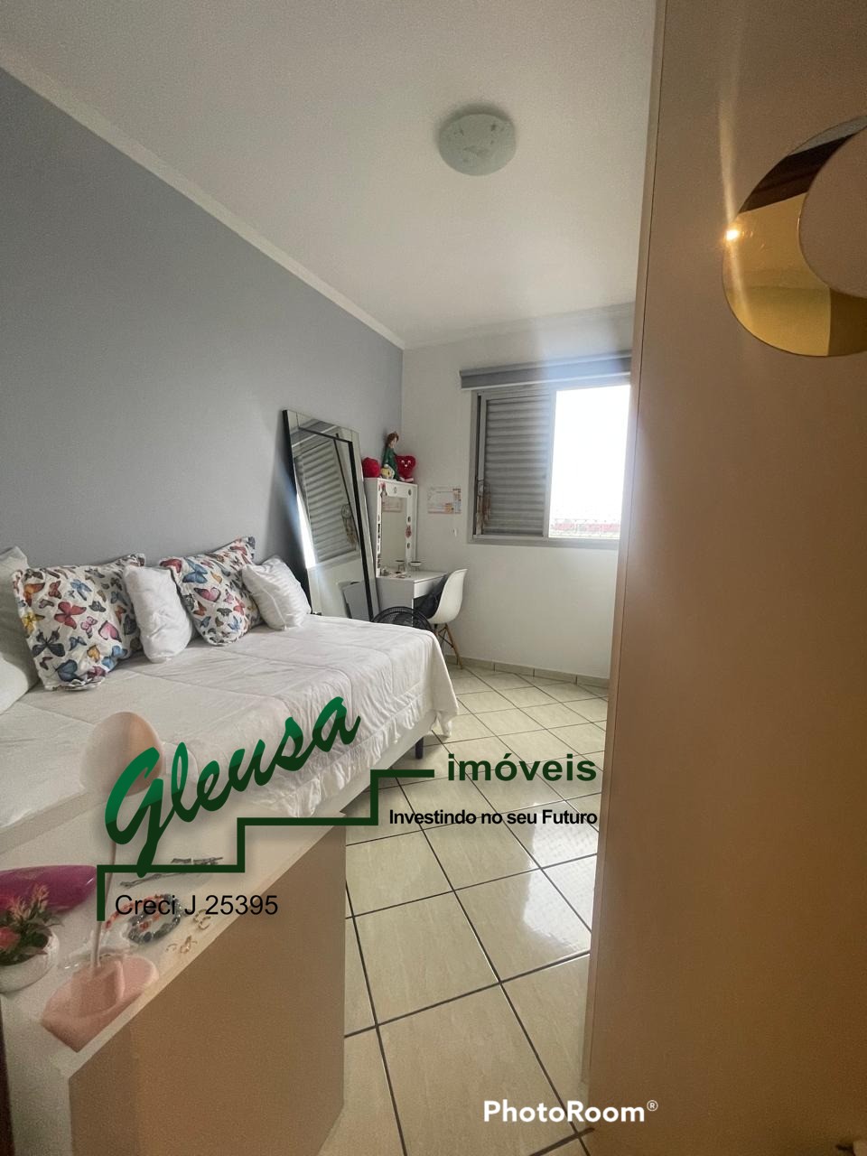 Apartamento à venda com 2 quartos, 52m² - Foto 7