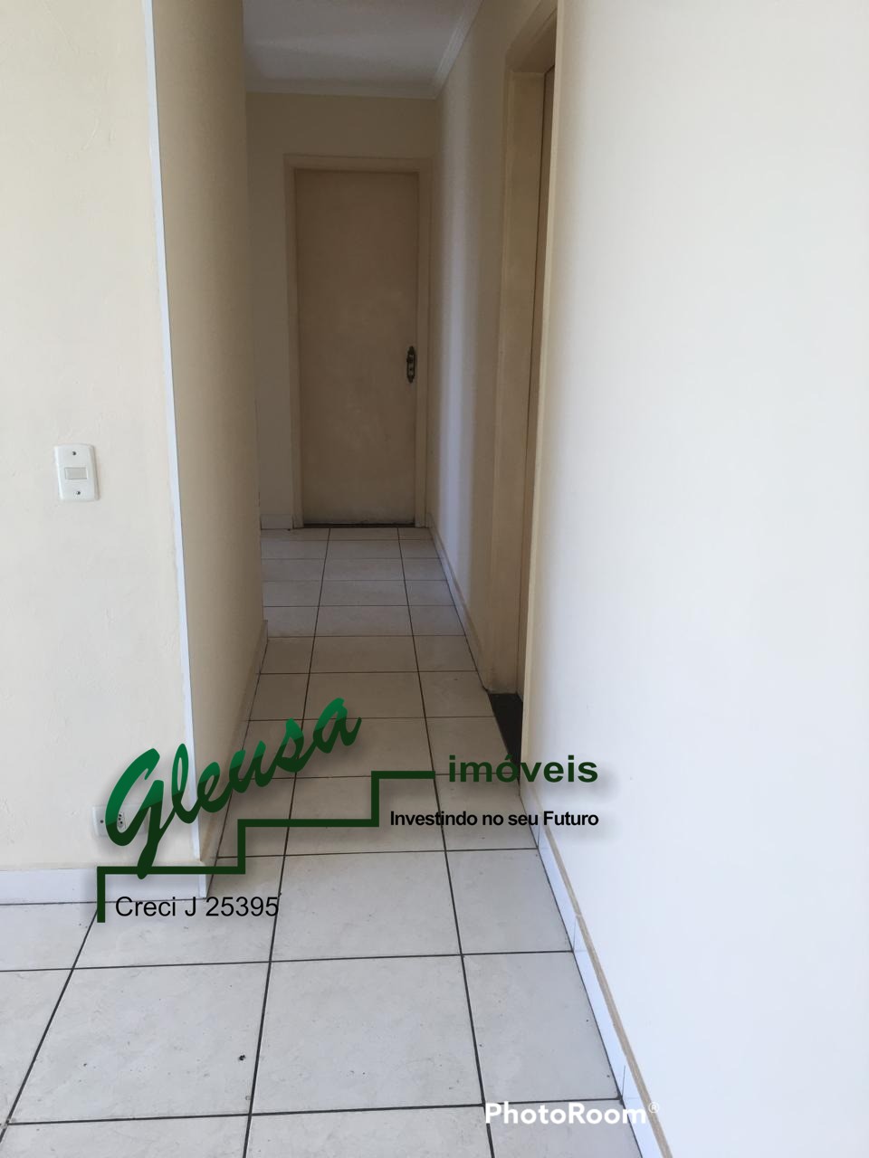 Apartamento para alugar com 2 quartos, 60m² - Foto 11