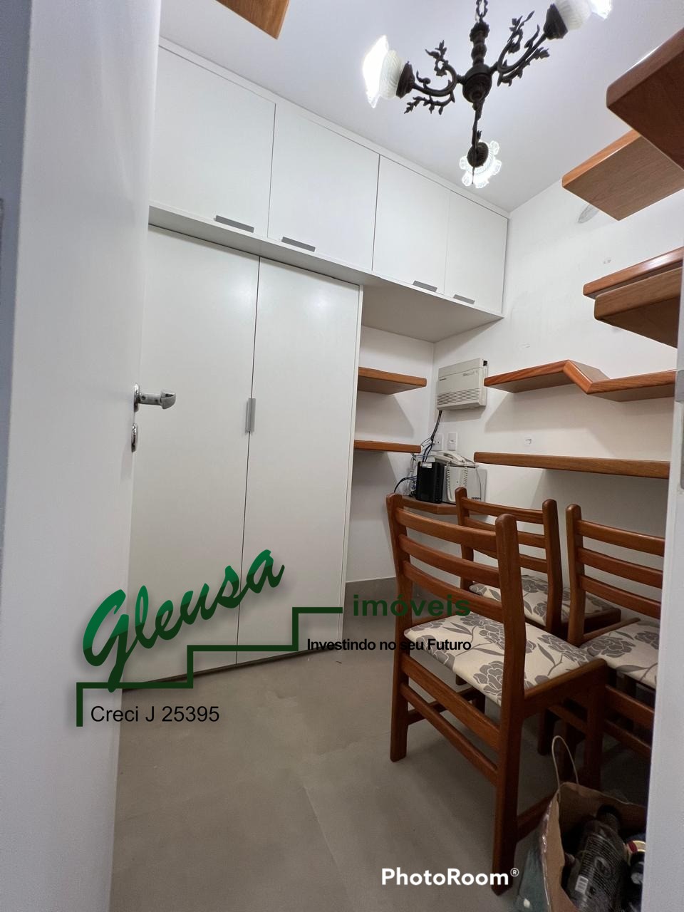 Apartamento à venda com 3 quartos, 235m² - Foto 35