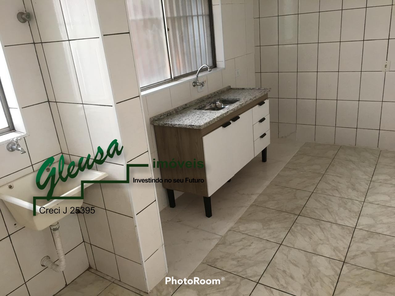 Apartamento para alugar com 2 quartos, 60m² - Foto 12