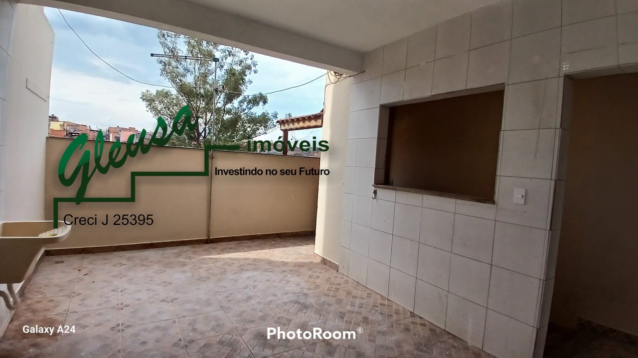 Casa para alugar com 2 quartos, 75m² - Foto 12