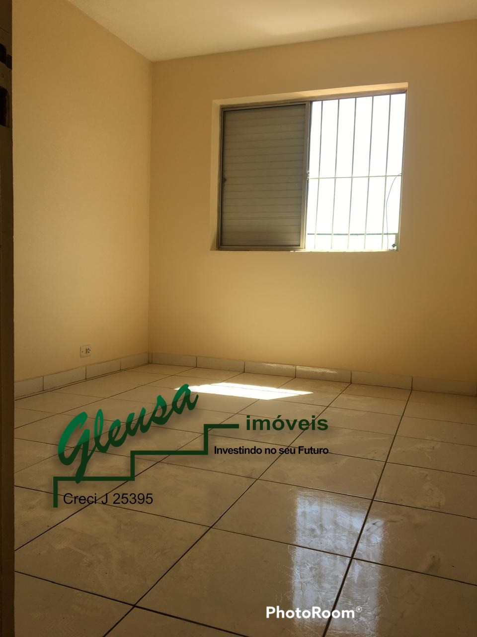 Apartamento para alugar com 2 quartos, 60m² - Foto 15