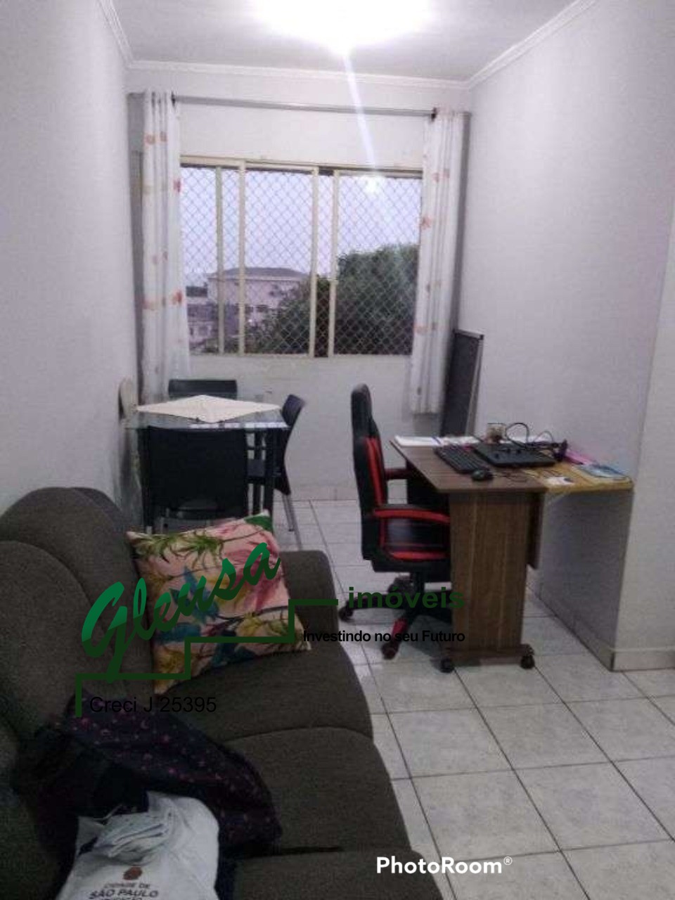 Apartamento à venda com 3 quartos, 68m² - Foto 2