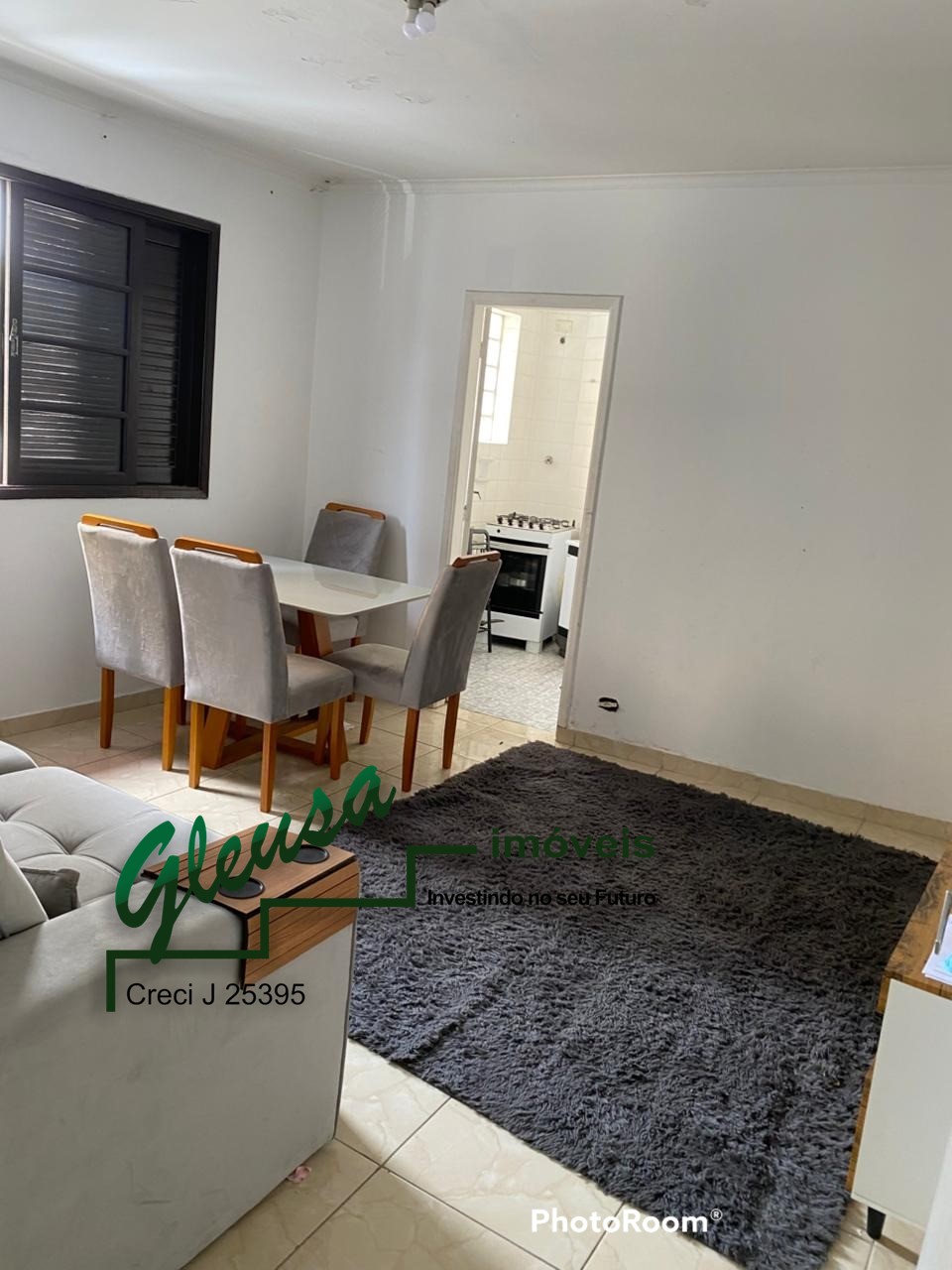 Casa para alugar com 2 quartos, 80m² - Foto 1