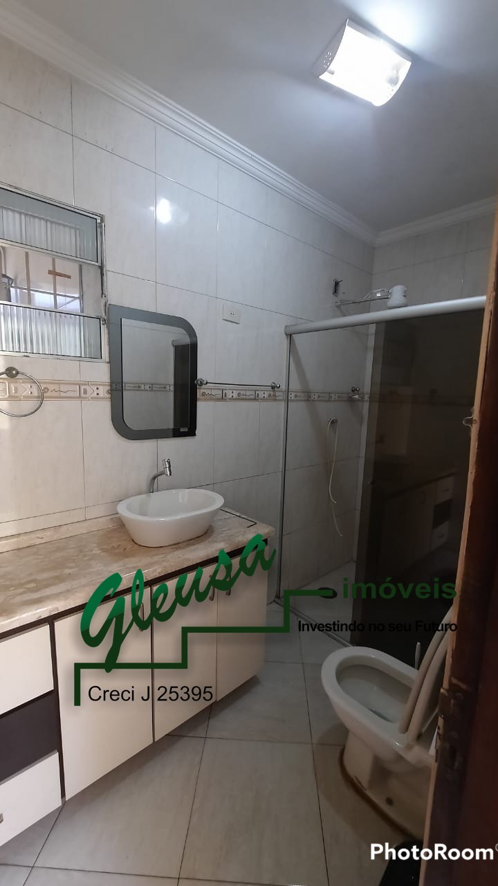 Casa para alugar com 4 quartos, 120m² - Foto 18