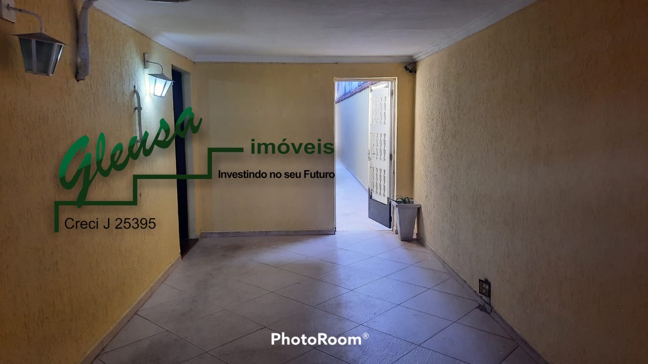 Casa para alugar com 4 quartos, 120m² - Foto 6