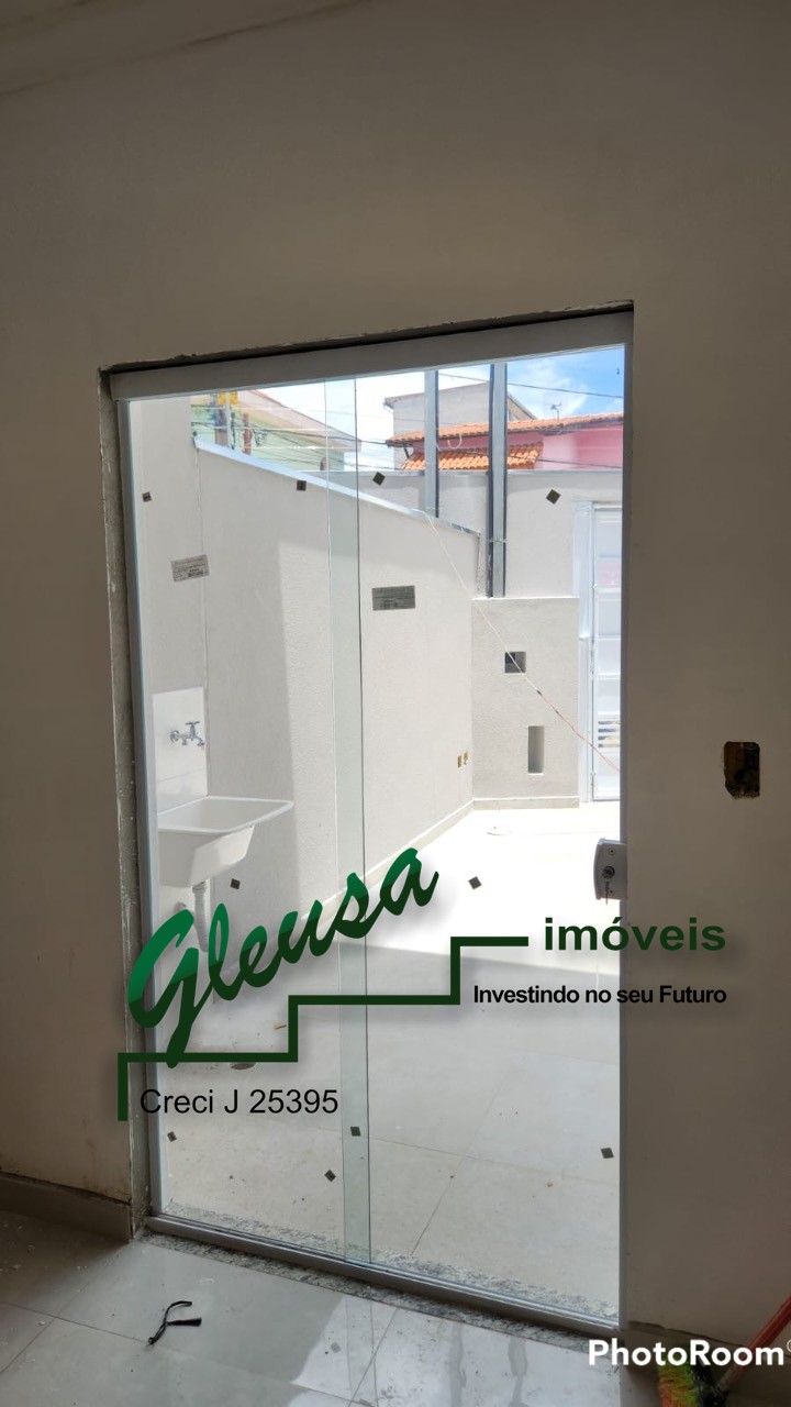 Casa à venda com 2 quartos, 68m² - Foto 14