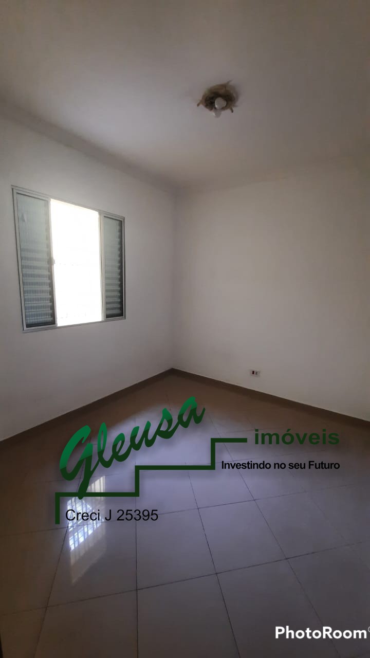 Casa para alugar com 4 quartos, 120m² - Foto 16