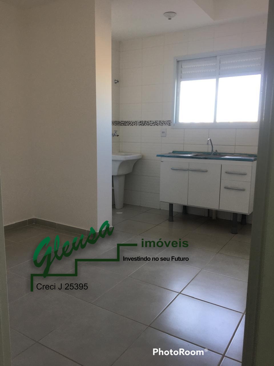 Apartamento para alugar com 2 quartos, 40m² - Foto 7