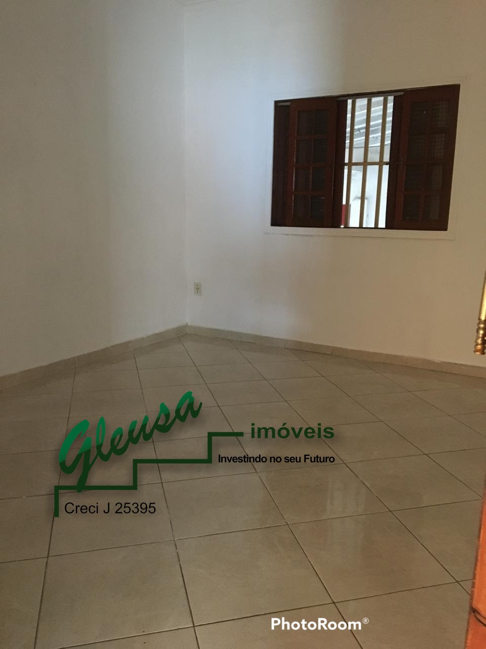 Casa para alugar com 2 quartos, 100m² - Foto 7