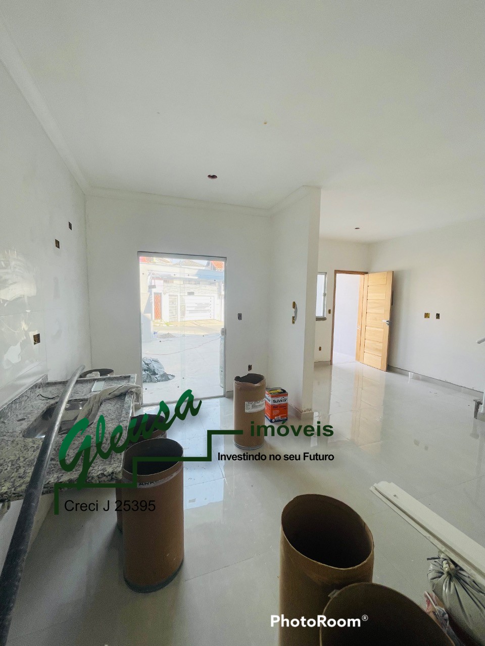 Casa à venda com 3 quartos, 88m² - Foto 14