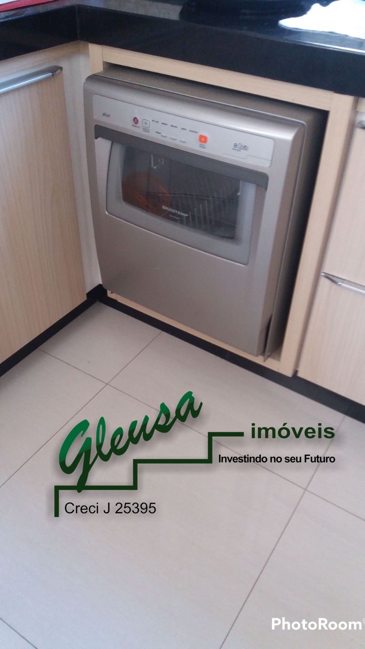 Casa, 4 quartos, 250 m² - Foto 60