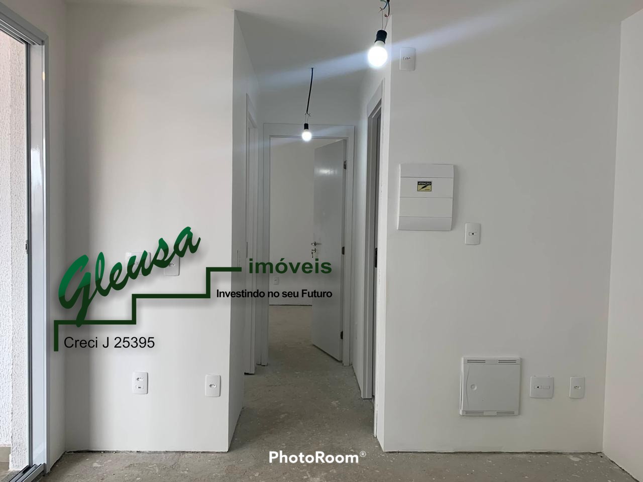 Apartamento à venda com 2 quartos, 42m² - Foto 9