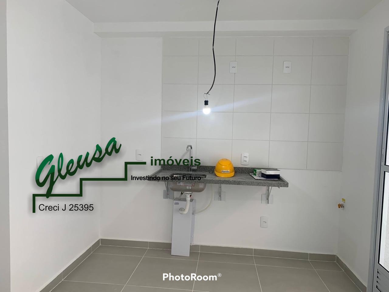 Apartamento à venda com 2 quartos, 42m² - Foto 8