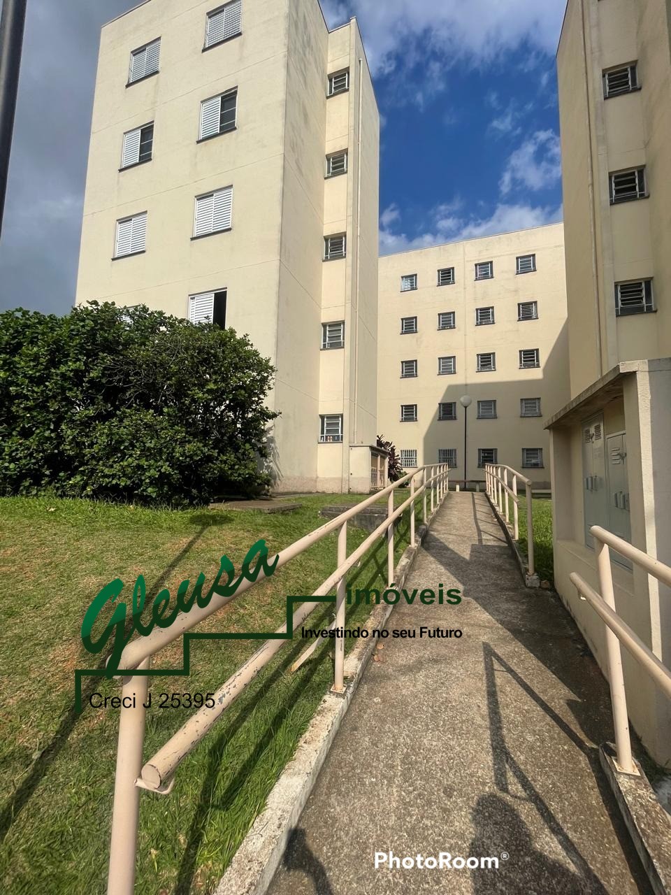 Apartamento para alugar com 2 quartos, 45m² - Foto 2