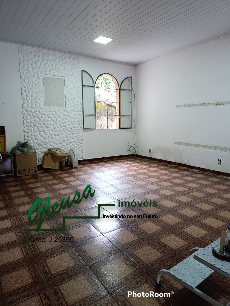 Casa, 4 quartos, 191 m² - Foto 1